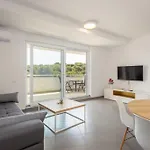 At Frida Appartement Premantura