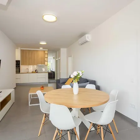 Apartment At Frida